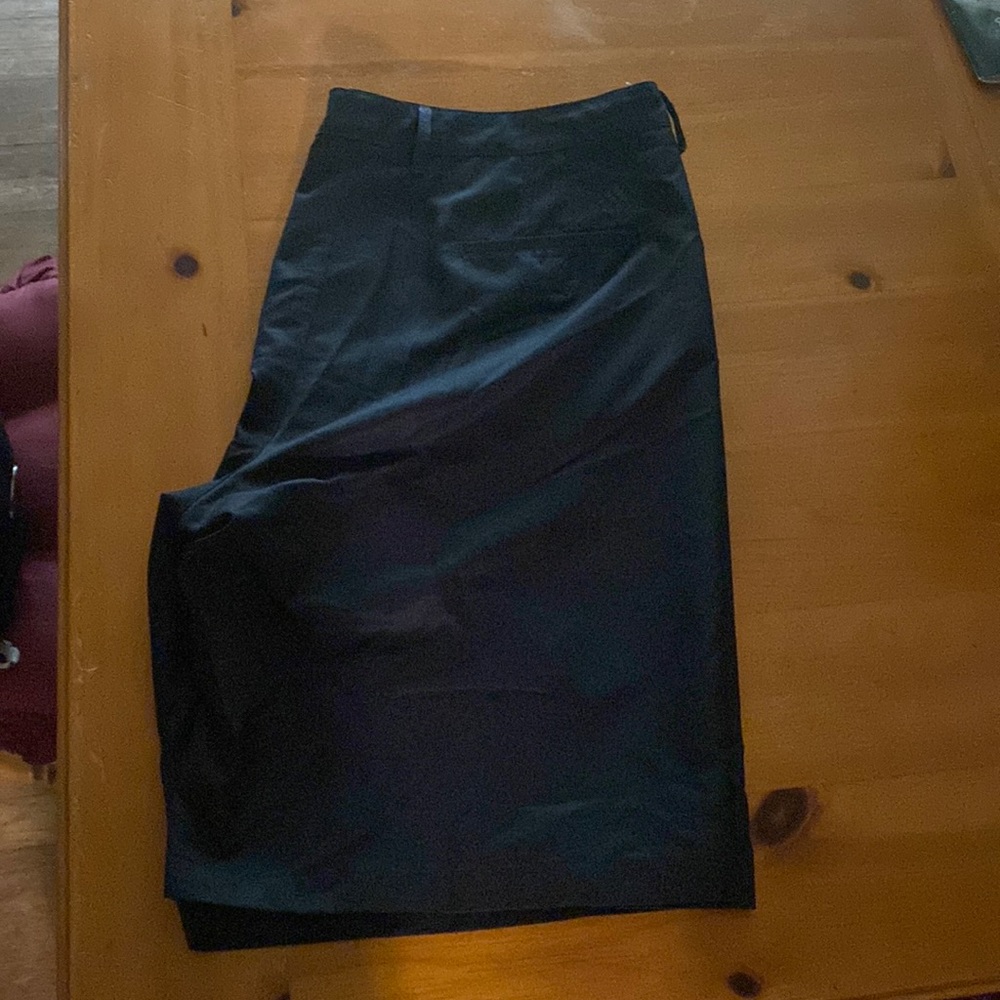 Men’s Adidas climalite showers size 40